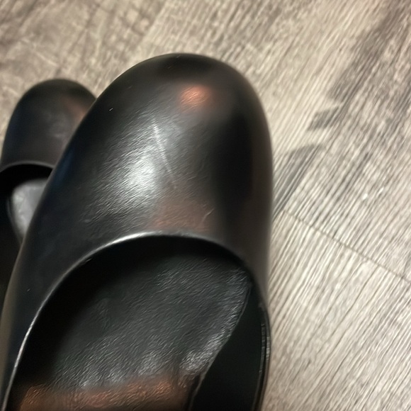 Gucci Women’s Leather Round Toe Black heel Black size 40 1/2 - Picture 15 of 15